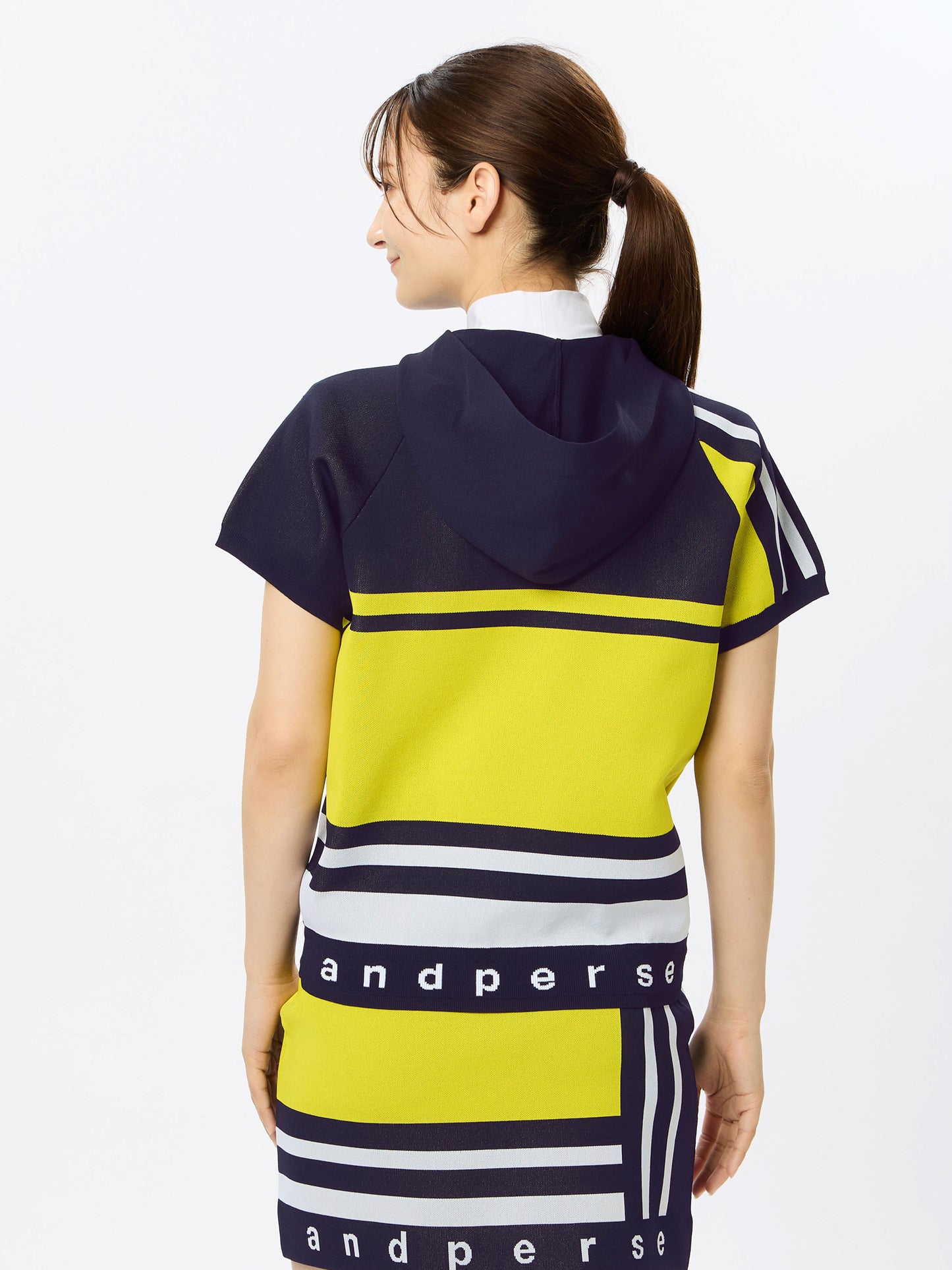 Lightweight knit short sleeve half zip hoodie