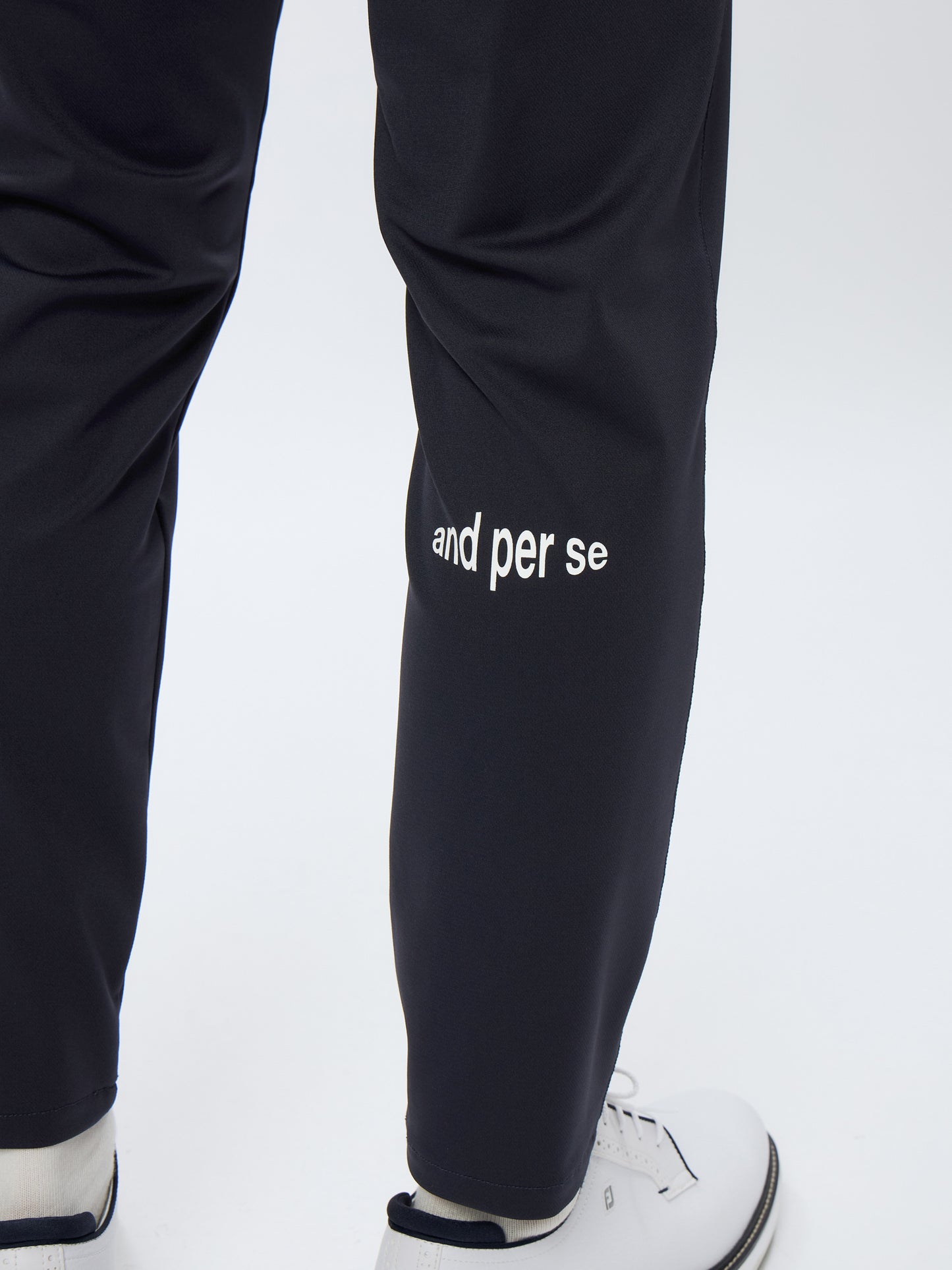 Aero Sweat Cropped Pants