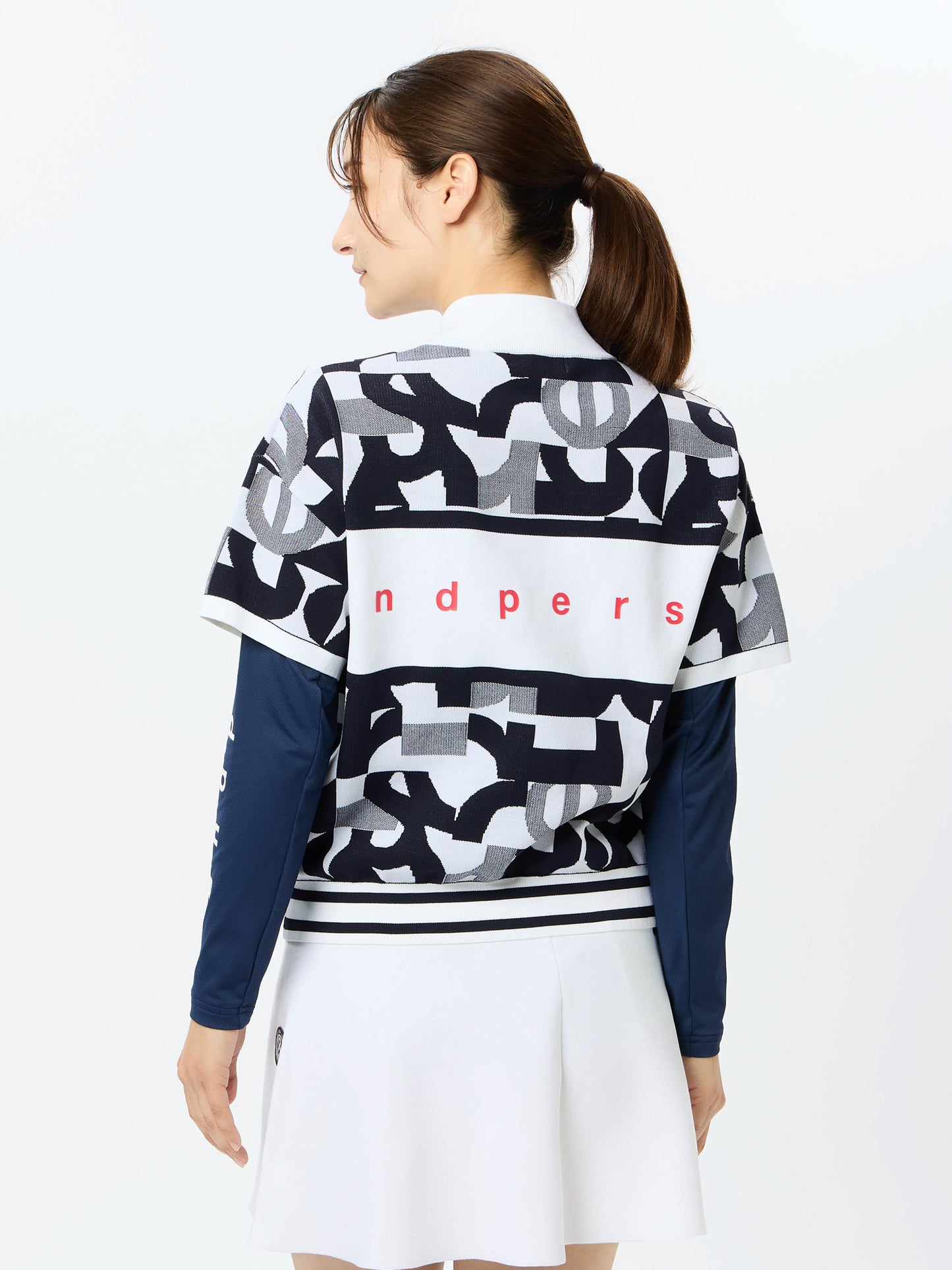 Active knit short sleeve full zip blouson